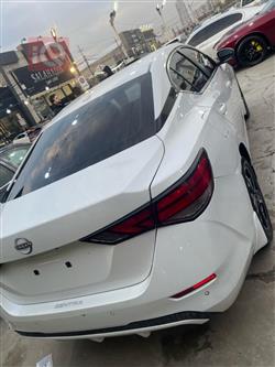 نيسان سنترا